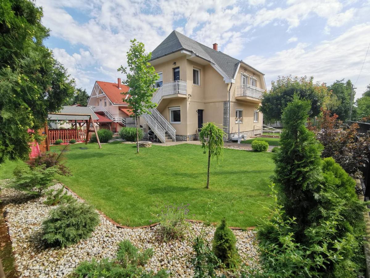 Family Garden Apartmanhaz شيوفوك المظهر الخارجي الصورة