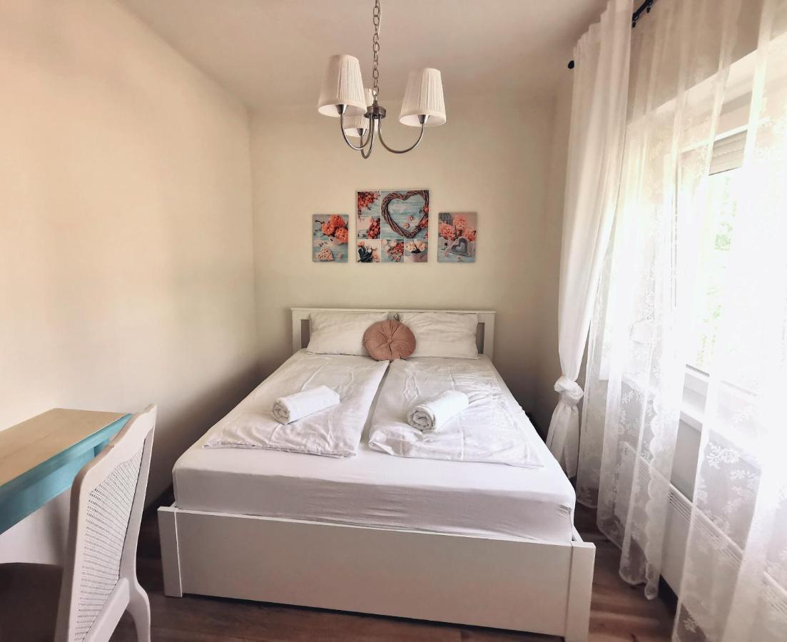 Family Garden Apartmanhaz شيوفوك المظهر الخارجي الصورة